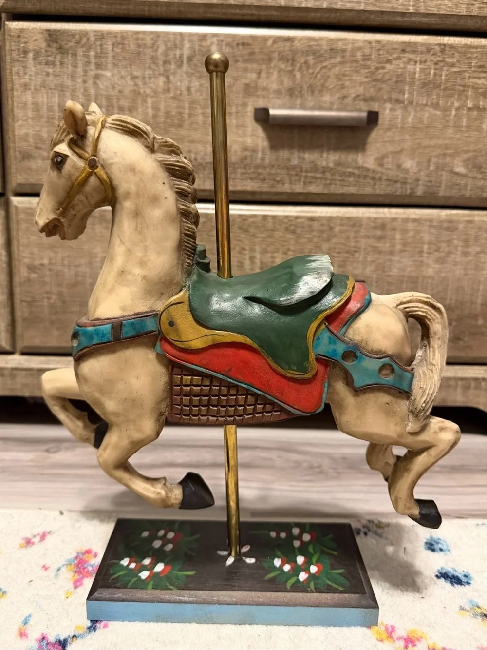 N/A decorative carousel